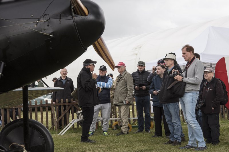 Flightline walks at an SMGWA Event.jpg